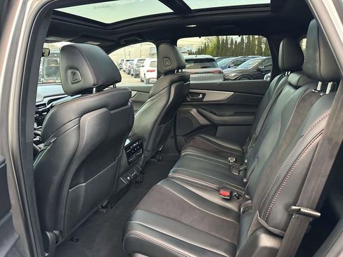 Used 2023 Acura MDX A-Spec image 11