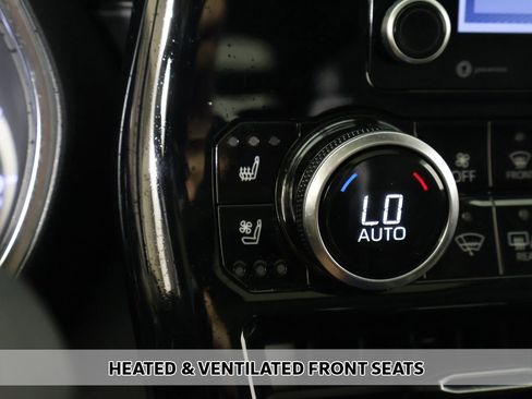 Used 2020 Toyota Highlander Limited image 7