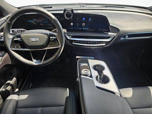 Certified 2024 Cadillac Lyriq Tech RWD image 21