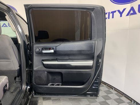 Used 2019 Toyota Tundra SR5 w/ SR5 Upgrade Package image 35