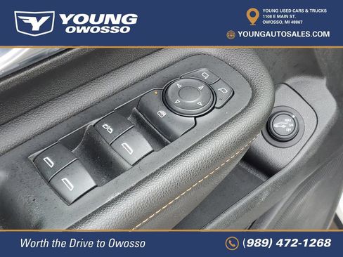 Used 2018 GMC Terrain SLE w/ Driver Convenience Package FWD image 22