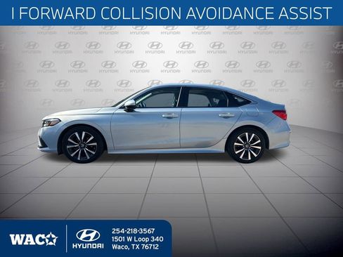 Used 2023 Honda Civic EX image 10