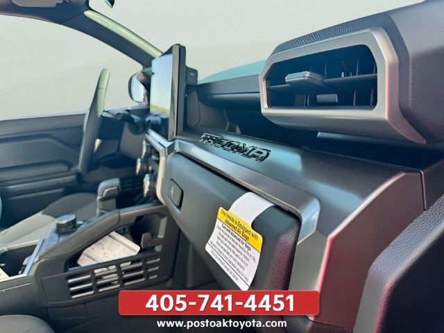 New 2026 Toyota Tacoma TRD Off-Road AWD/4WD image 19