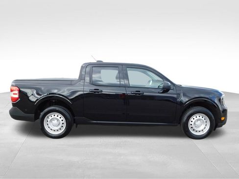 Used 2025 Ford Maverick XL w/ Equipment Group 101A AWD/4WD image 2