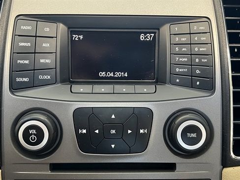 Used 2015 Ford Taurus SE image 42