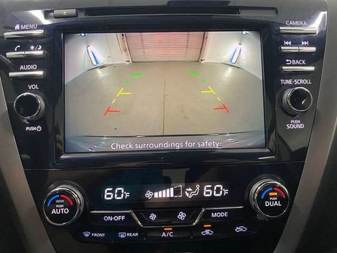Used 2024 Nissan Murano SV w/ SV Midnight Edition Package FWD image 23