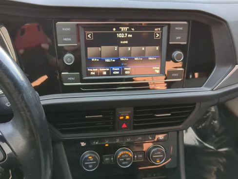 Used 2021 Volkswagen Jetta R-Line w/ R-Line Cold Weather Package image 34