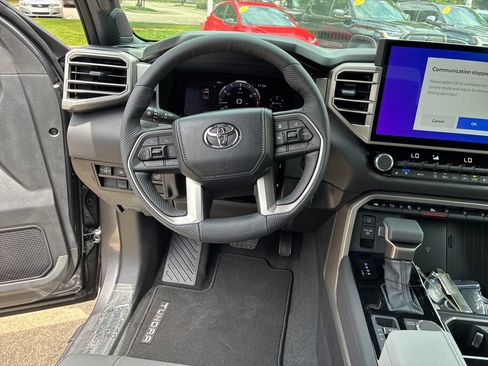 New 2026 Toyota Tundra Limited AWD/4WD image 19