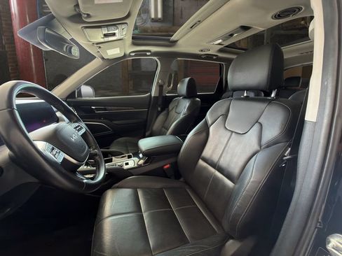 Used 2024 Kia Telluride SX FWD image 18