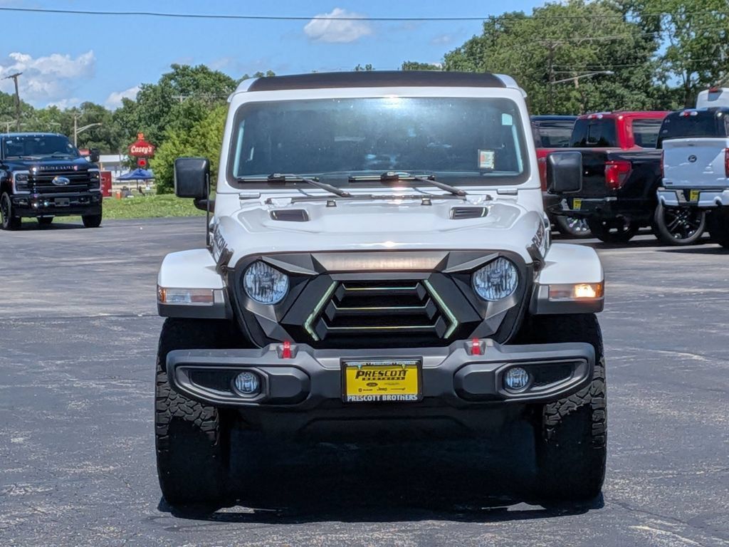 Used 2018 Jeep Wrangler Unlimited Rubicon AWD/4WD image 2