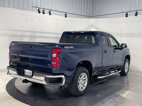 Used 2021 Chevrolet Silverado 1500 LT AWD/4WD image 12