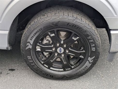 Used 2023 Ford F150 Lariat image 10