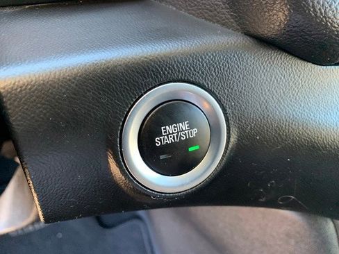 Certified 2023 GMC Terrain SLE image 28