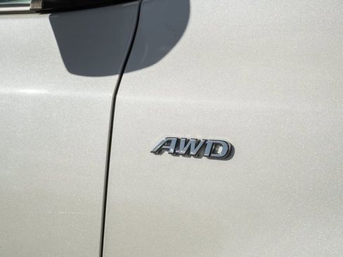 Used 2020 Toyota Sienna XLE image 15