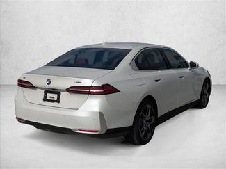 New 2026 BMW i5 eDrive40 video 2