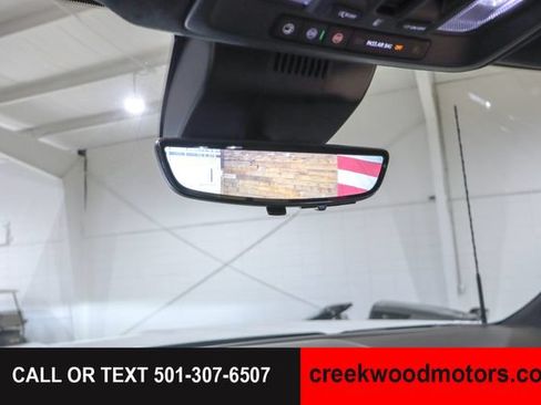 Used 2024 GMC Sierra 2500 Denali Ultimate AWD/4WD image 60