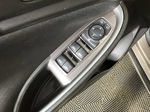 Used 2023 Chevrolet Malibu LT FWD image 10