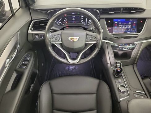 Used 2024 Cadillac XT6 Luxury w/ LPO, Floor Liner Package AWD/4WD image 17
