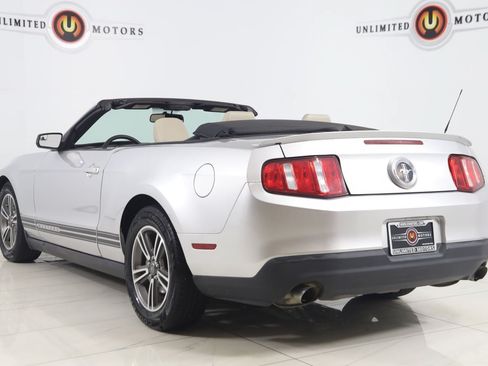 Used 2011 Ford Mustang Premium w/ 201A Rapid Spec Order Code RWD image 22