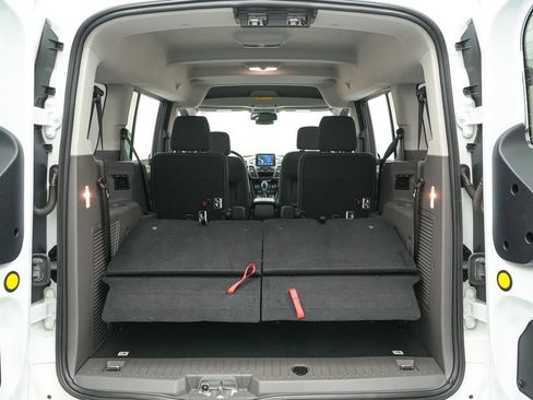 Certified 2022 Ford Transit Connect XLT image 22