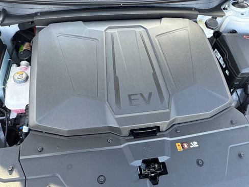 New 2025 Hyundai Ioniq 5 SEL image 27