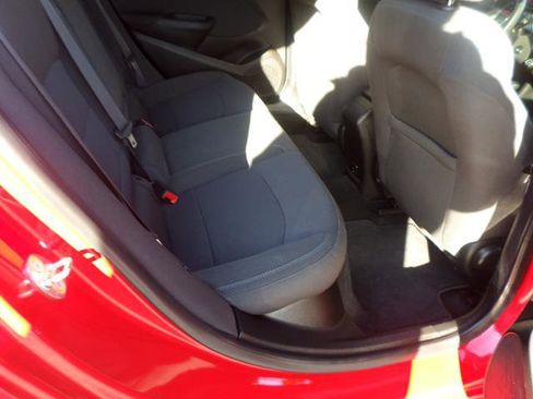 Used 2017 Chevrolet Cruze LT w/ Convenience Package image 38