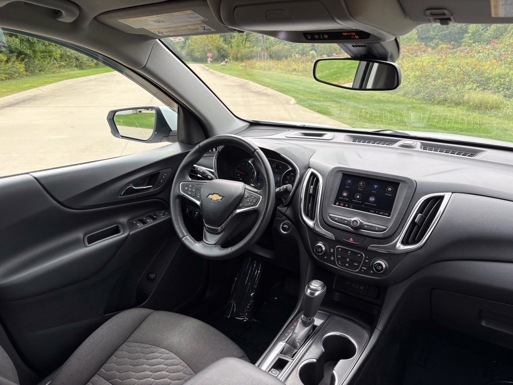 Used 2020 Chevrolet Equinox LT FWD image 29