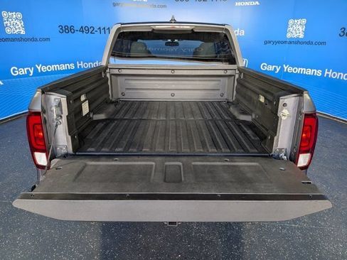 Certified 2017 Honda Ridgeline RTL-T image 18