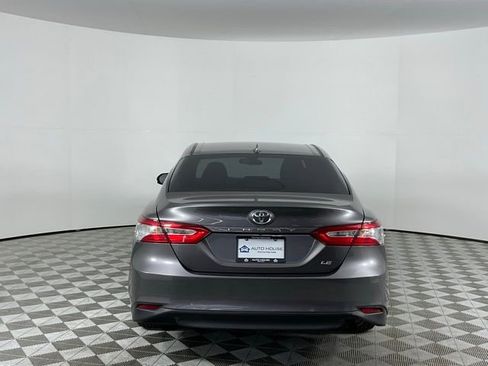 Used 2020 Toyota Camry LE w/ Carpet Mat Package FWD image 6