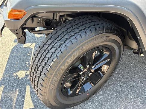 Used 2021 Jeep Wrangler Unlimited Sport AWD/4WD image 24