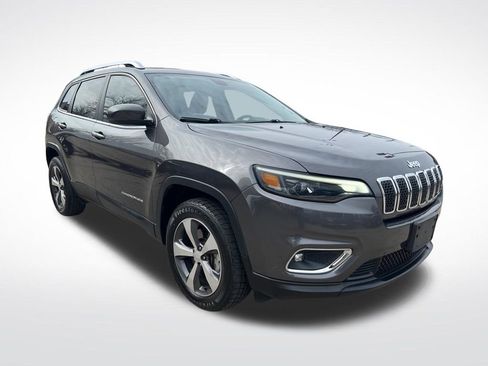 Used 2019 Jeep Cherokee Limited image 3