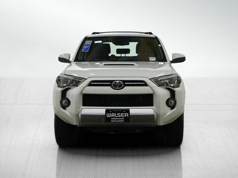 Used 2020 Toyota 4Runner TRD Off-Road image 8