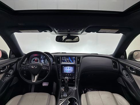 Used 2020 INFINITI Q60 Red Sport 400 w/ Carbon Fiber Package image 25