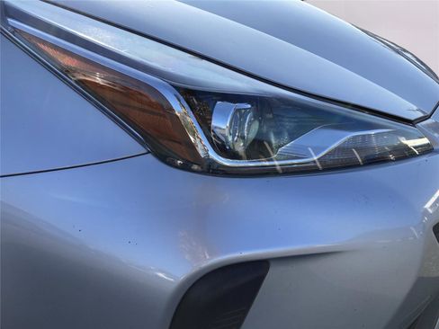 Used 2019 Toyota Prius Limited image 10