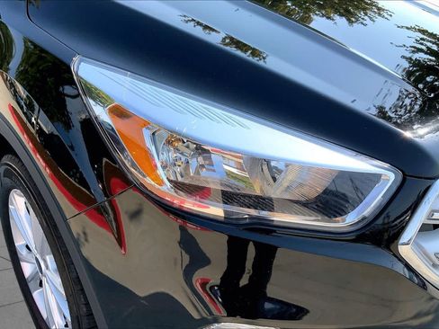 Used 2018 Ford Escape SE AWD/4WD image 27