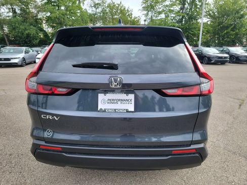 Used 2026 Honda CR-V LX image 8