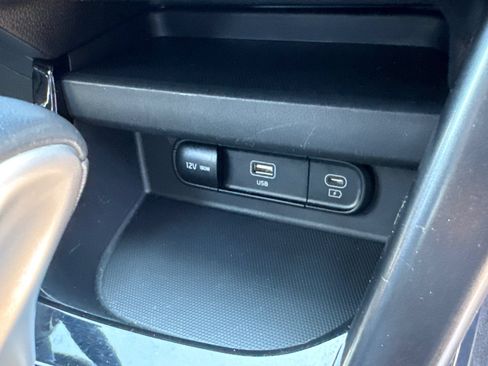 Used 2024 Kia Seltos S FWD image 14