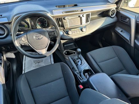 Used 2018 Toyota RAV4 LE w/ Protection Package AWD/4WD image 6
