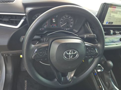 Used 2024 Toyota Corolla LE image 8