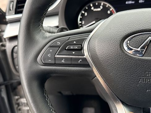 Used 2020 INFINITI QX50 Luxe image 16