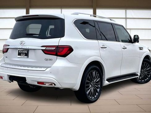 Used 2023 INFINITI QX80 Sensory w/ Cargo Package image 2