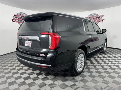 Used 2022 GMC Yukon XL SLT image 7