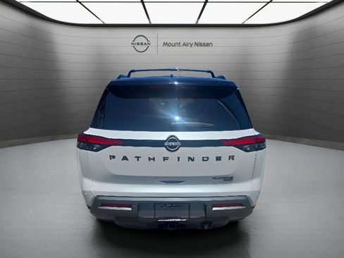 New 2026 Nissan Pathfinder Platinum AWD/4WD image 5