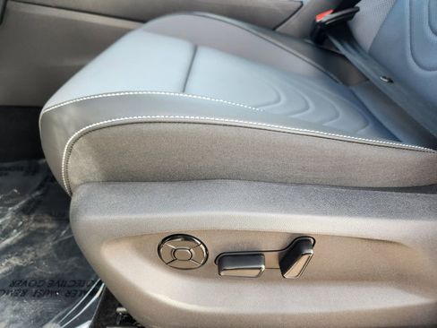 New 2026 Volkswagen Tiguan SE R-Line image 14