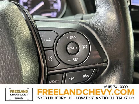 Used 2023 Toyota Camry SE image 17