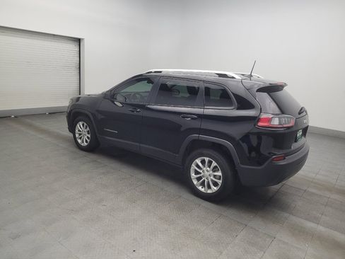 Used 2020 Jeep Cherokee Latitude FWD image 3