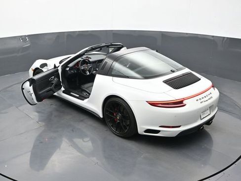 Certified 2018 Porsche 911 Targa 4 GTS image 25