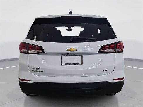 Certified 2024 Chevrolet Equinox LS w/ LS Convenience Package image 5