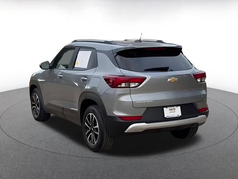 Used 2025 Chevrolet TrailBlazer LT image 11