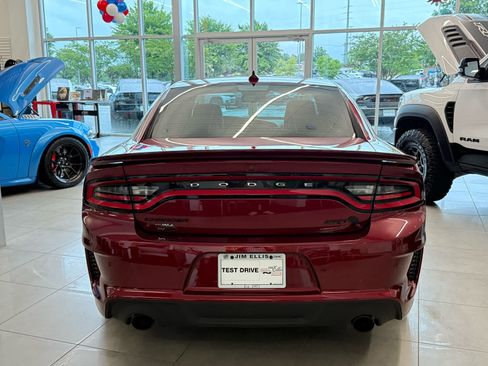 Used 2023 Dodge Charger SRT Hellcat RWD image 4